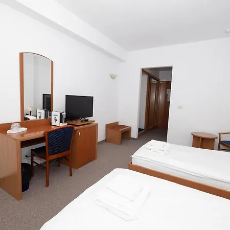 Hotel Excelsior 3*