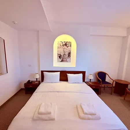 Excelsior تيميشورا