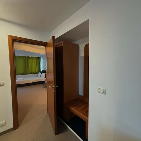 فندق Excelsior 4*